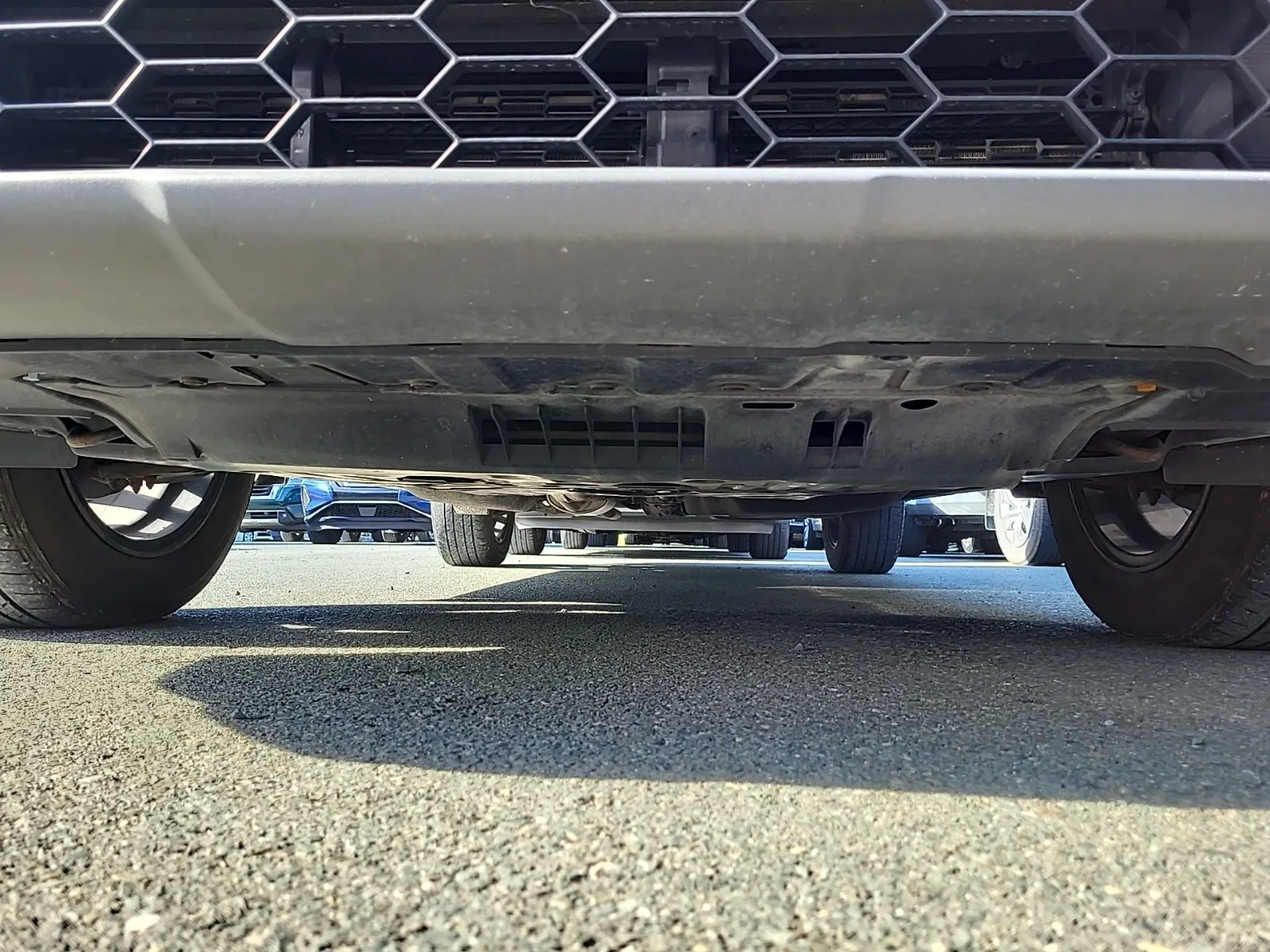 Undercarriage - Front Photo