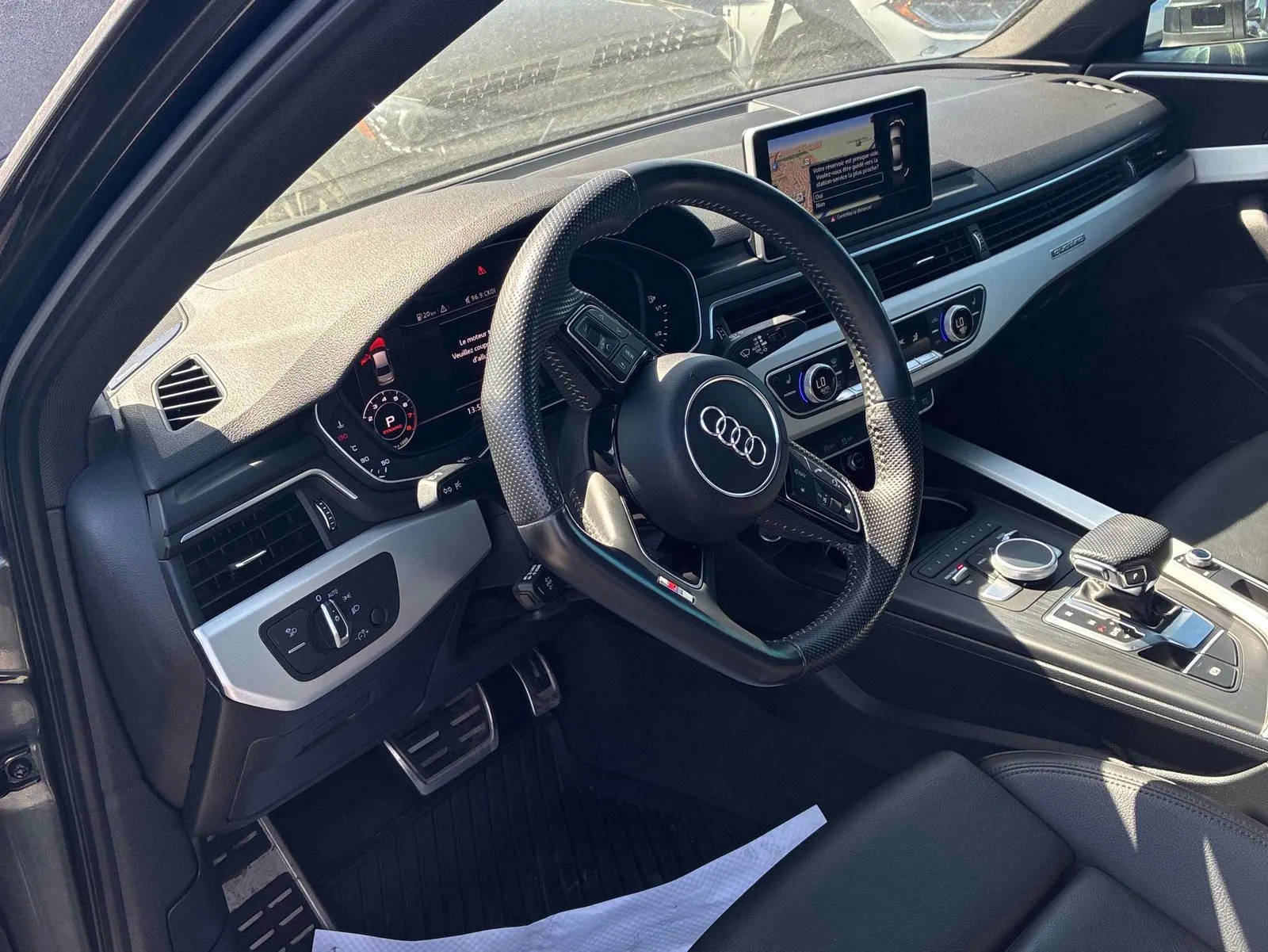 Interior driver side
