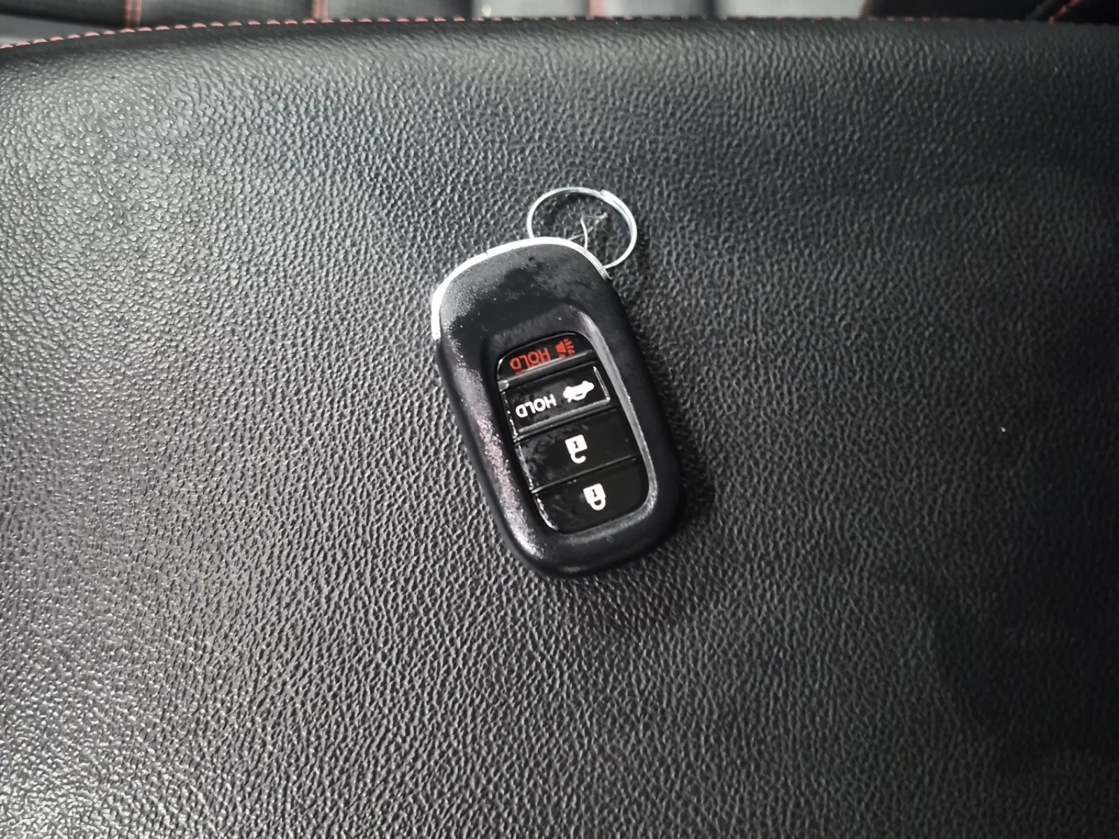 Keys/Fobs/Manual Photo