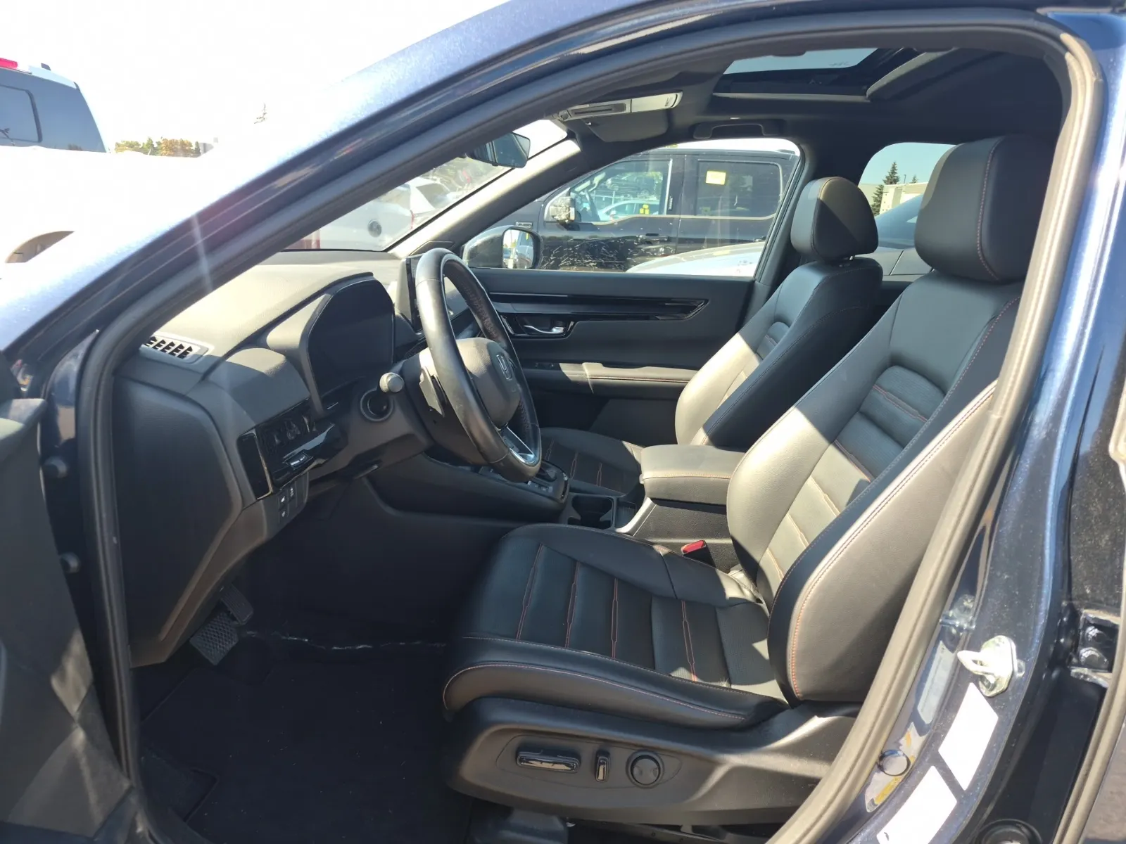 Front Interior Photo
