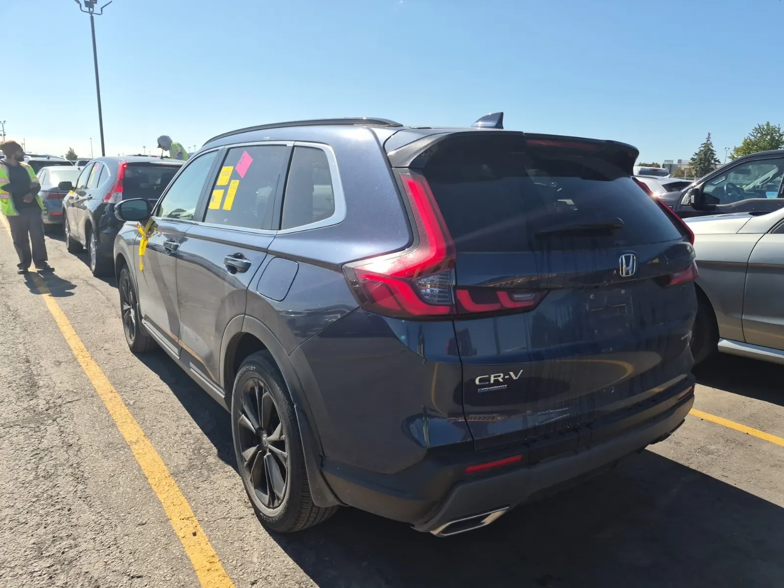 Driver Rear 3/4 Photo