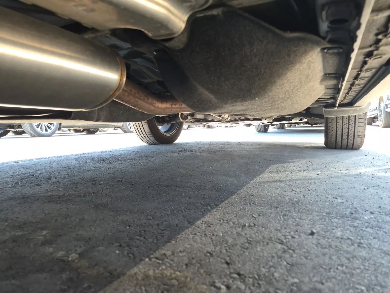 Undercarriage - Passenger Photo