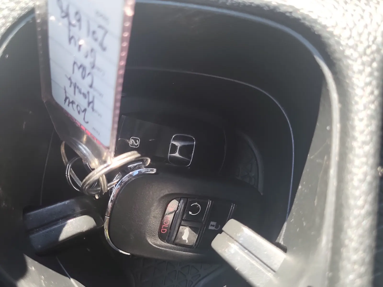Keys/Fobs/Manual Photo