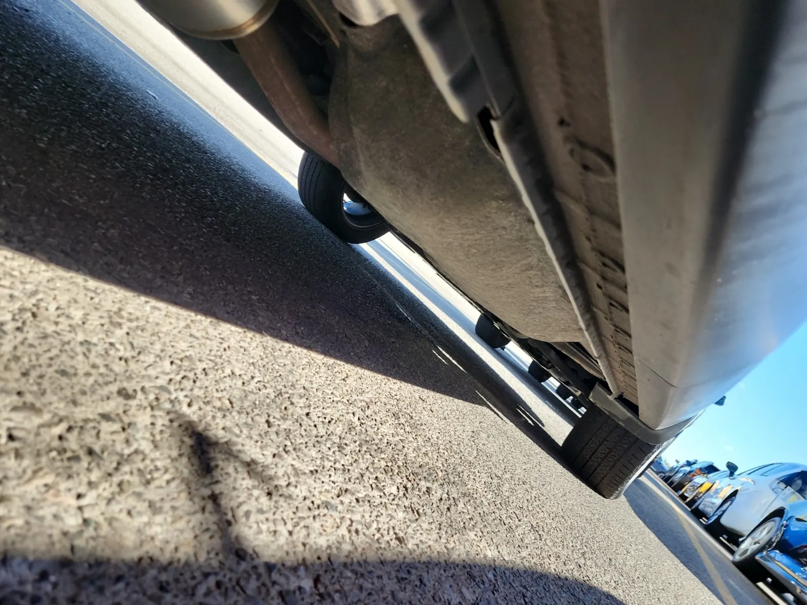 Undercarriage - Passenger Photo