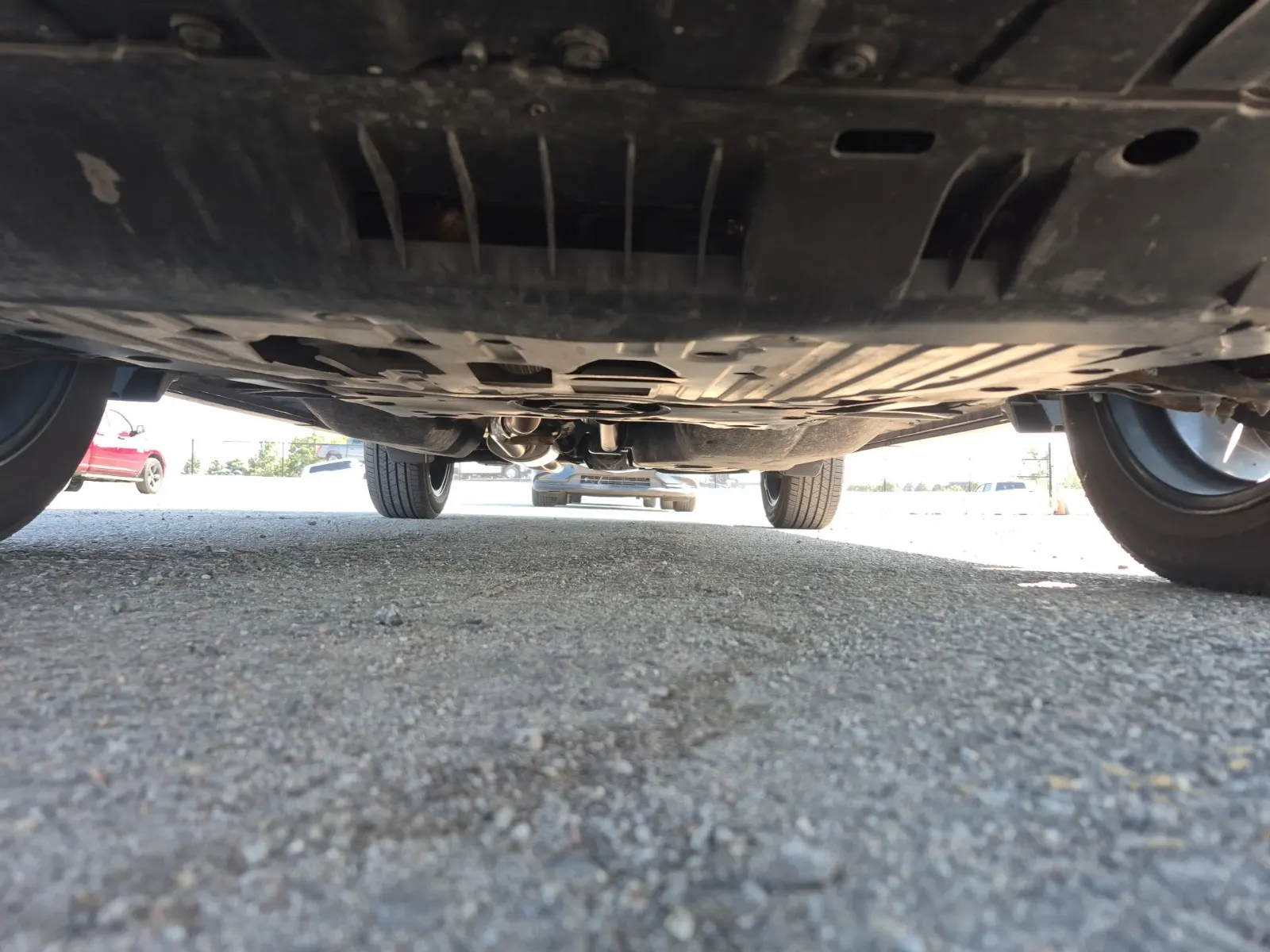 Undercarriage - Front Photo