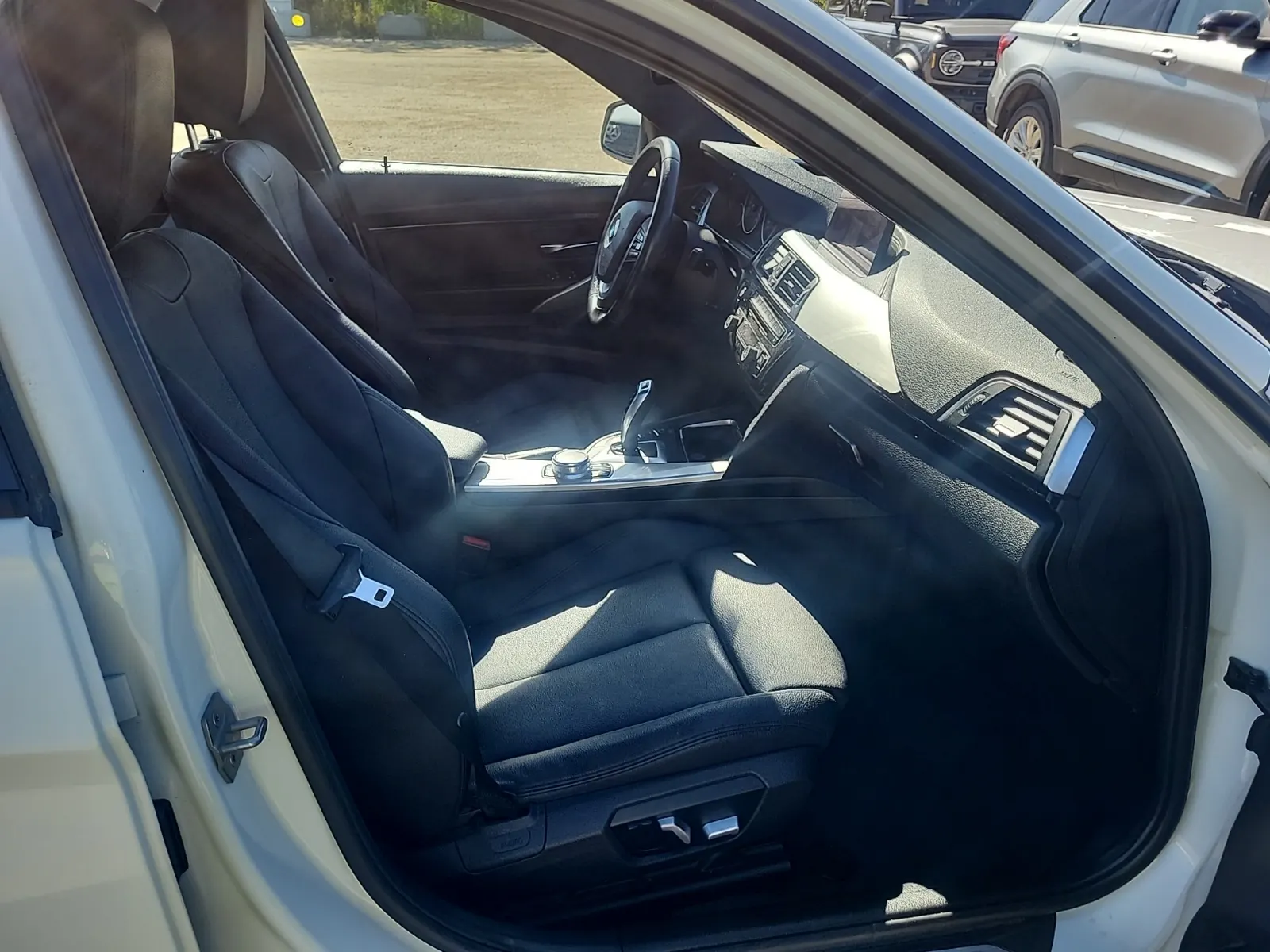 Right Side Interior Photo