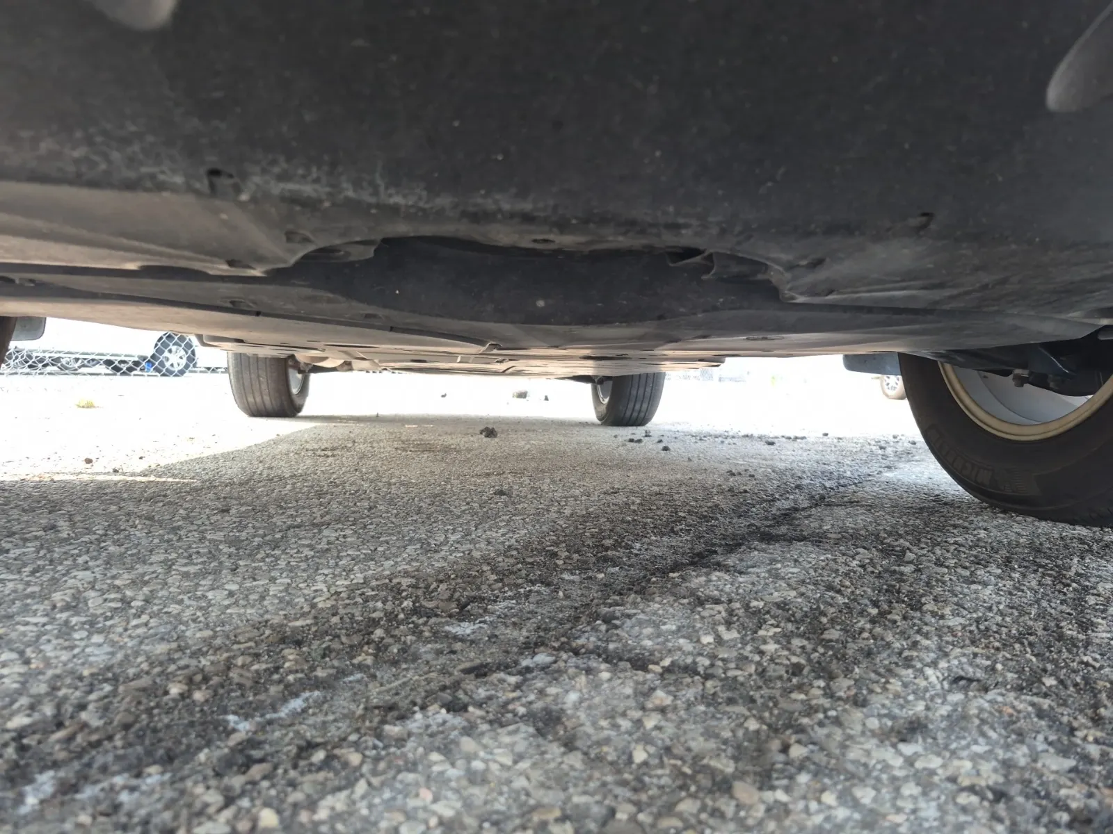 Undercarriage - Front Photo