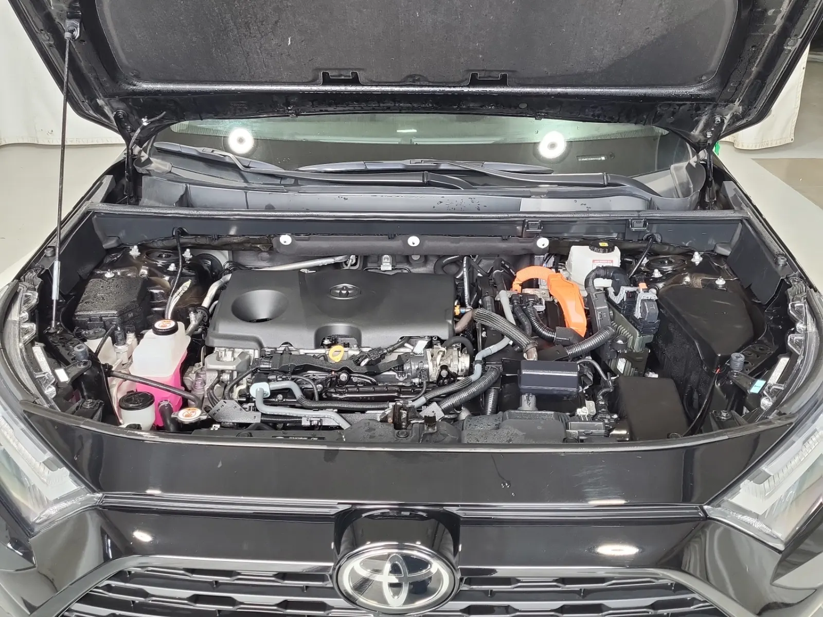 Engine Photo