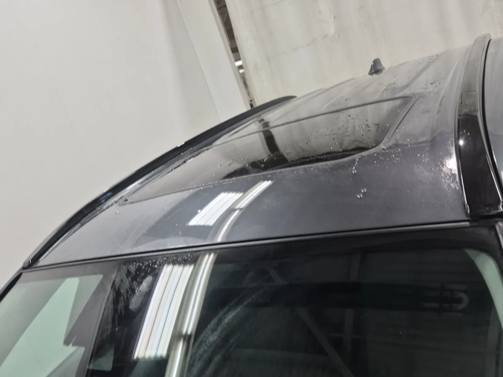 Exterior Roof Photo