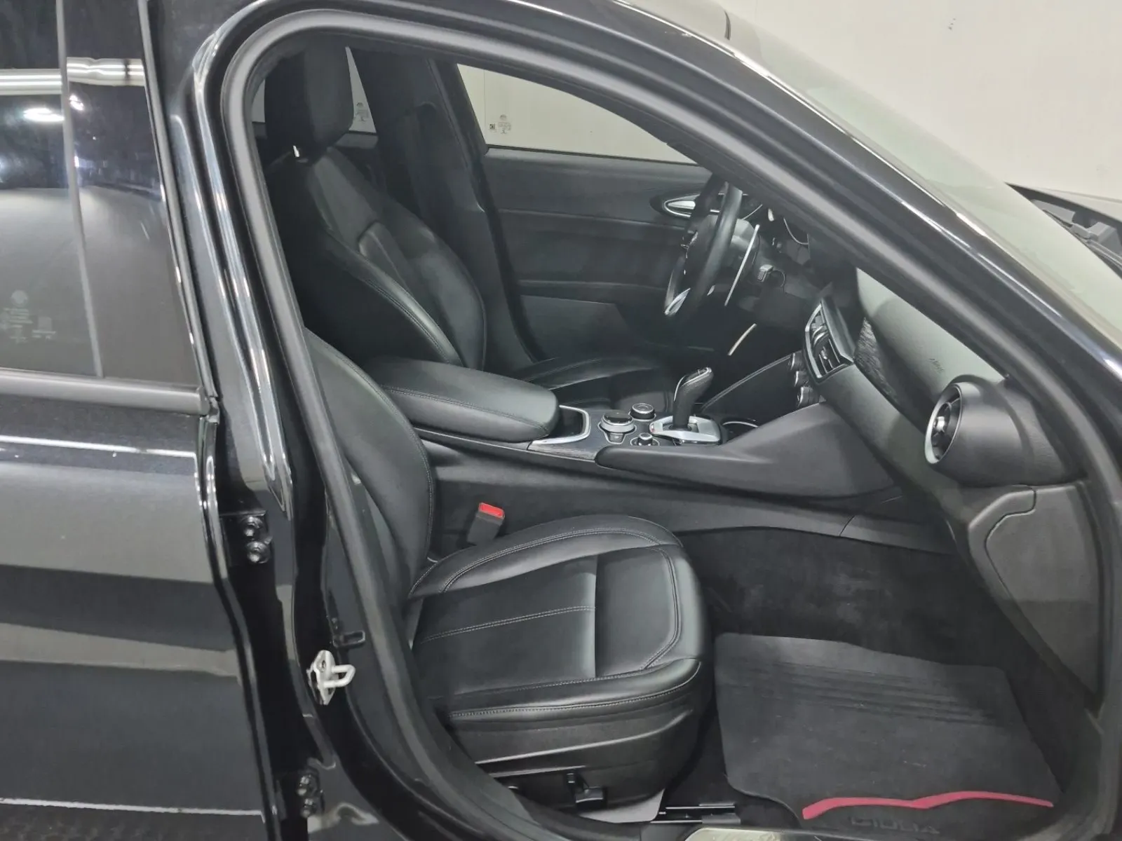 Right Side Interior Photo