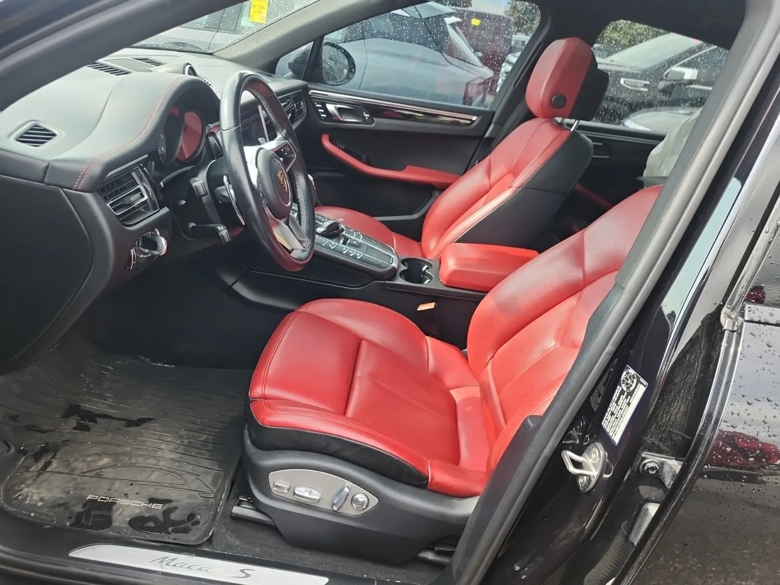 Front Interior Photo