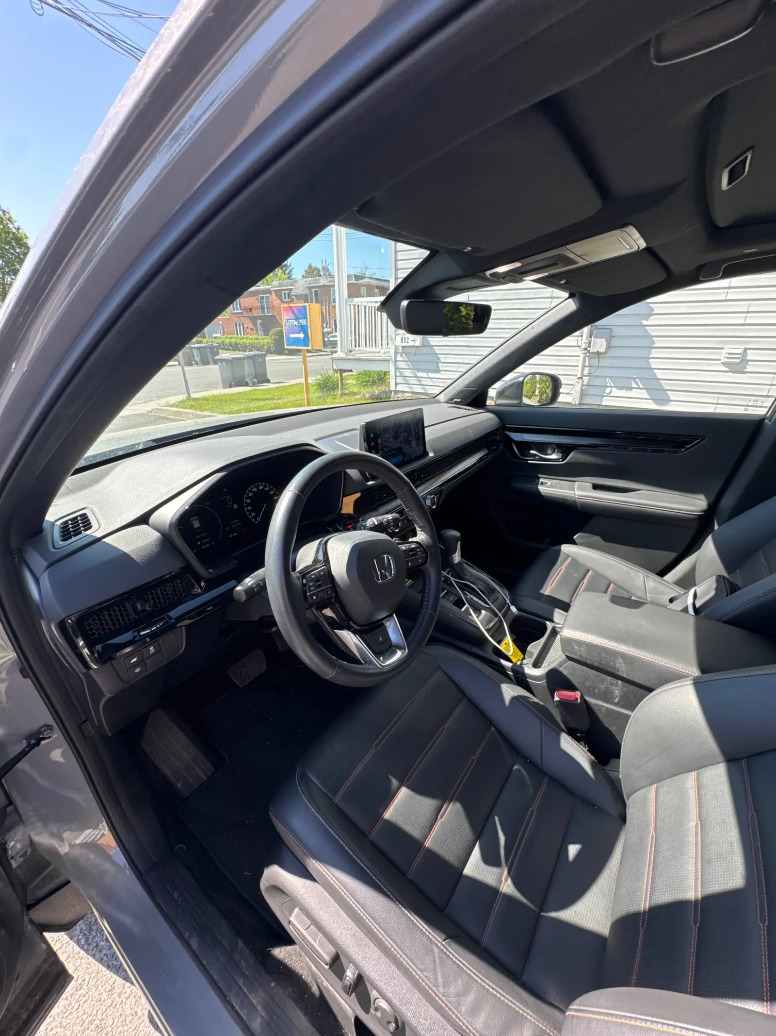 Interior driver side