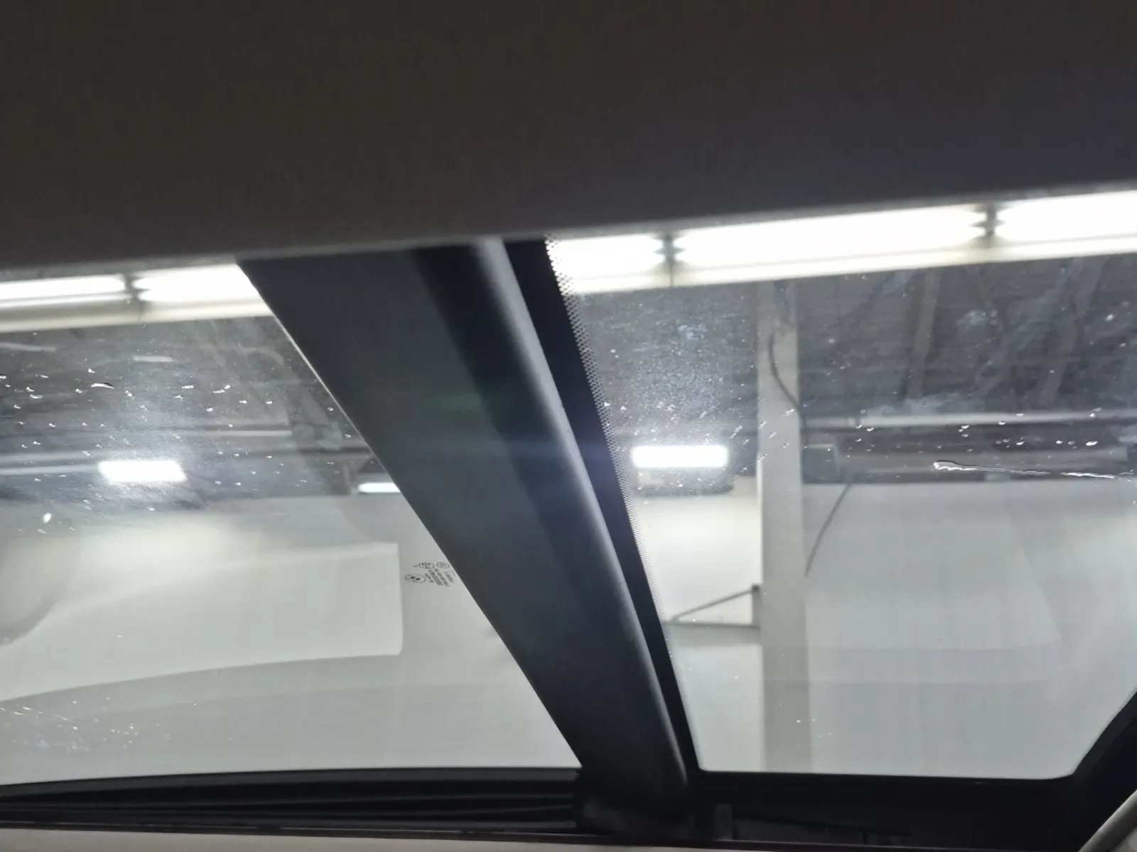 Interior Roof Photo