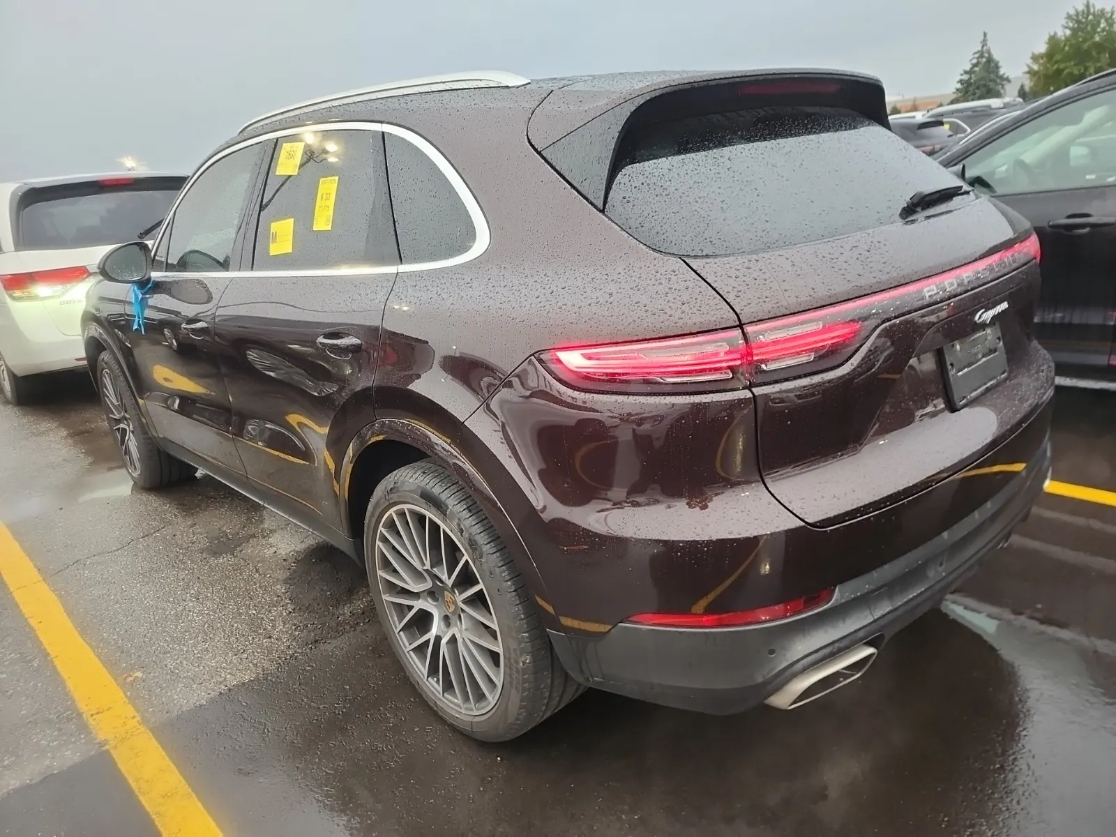 Driver Rear 3/4 Photo