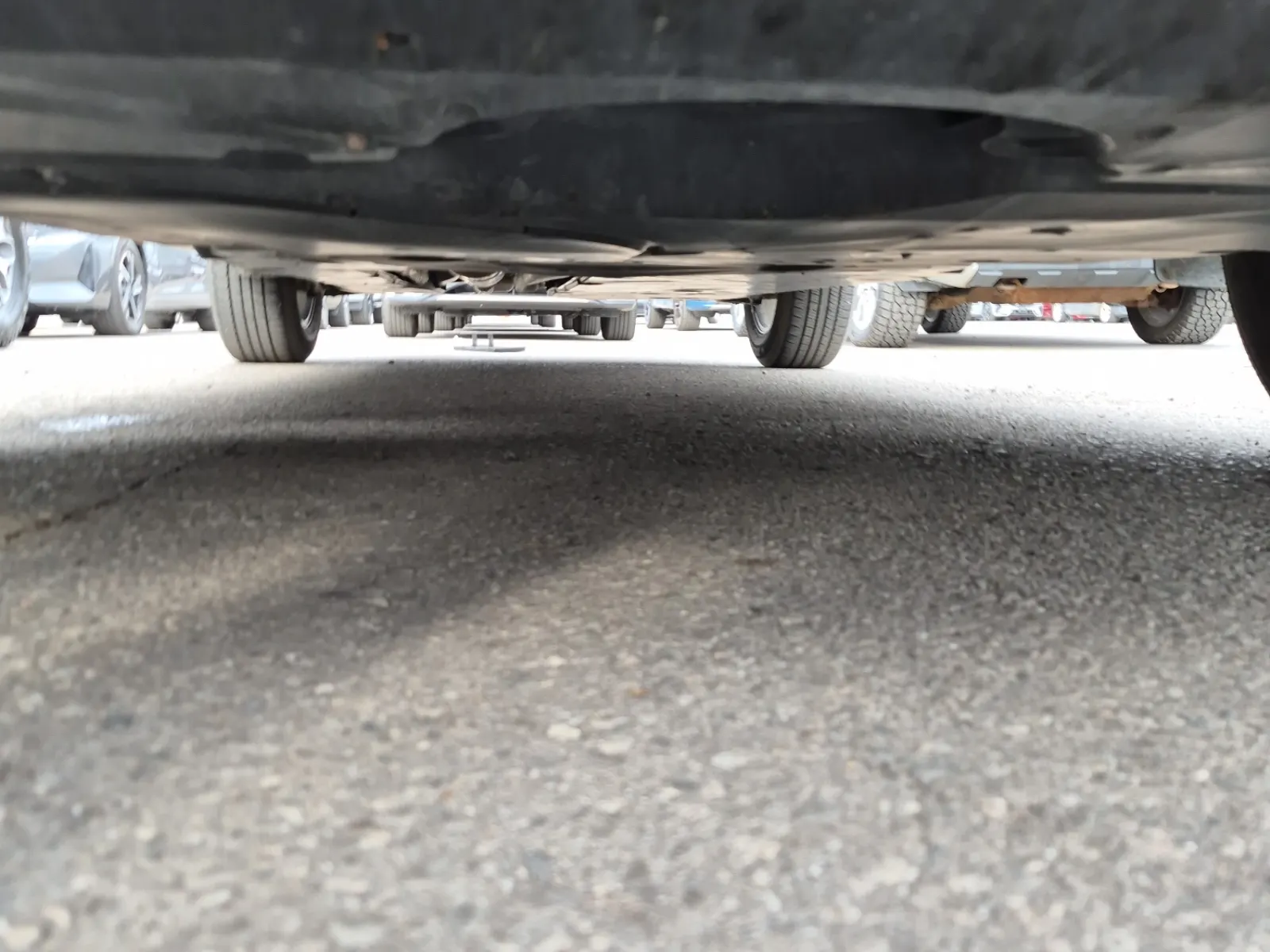 Undercarriage - Front Photo