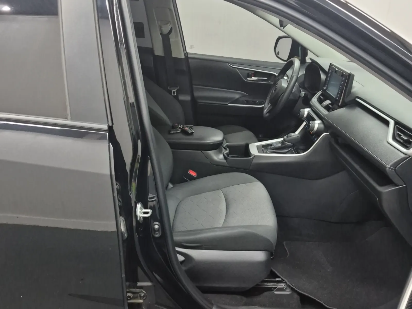 Right Side Interior Photo