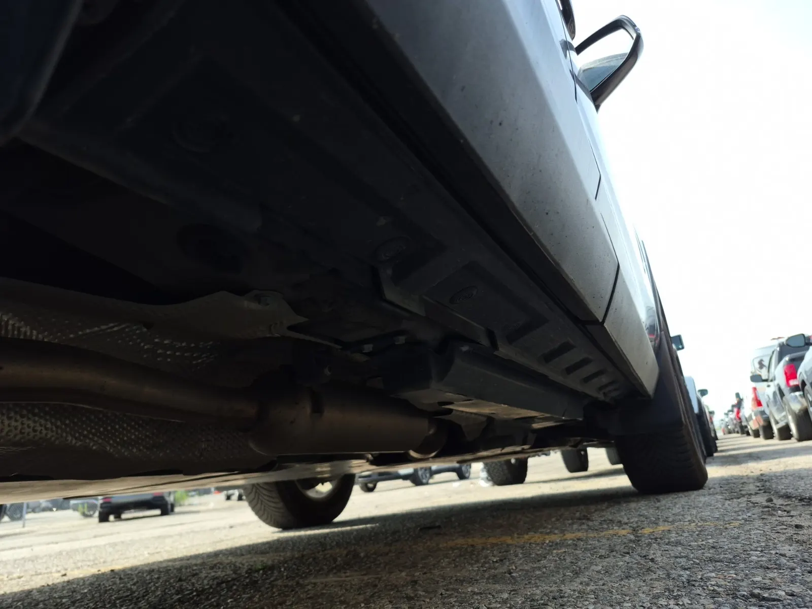 Undercarriage - Passenger Photo