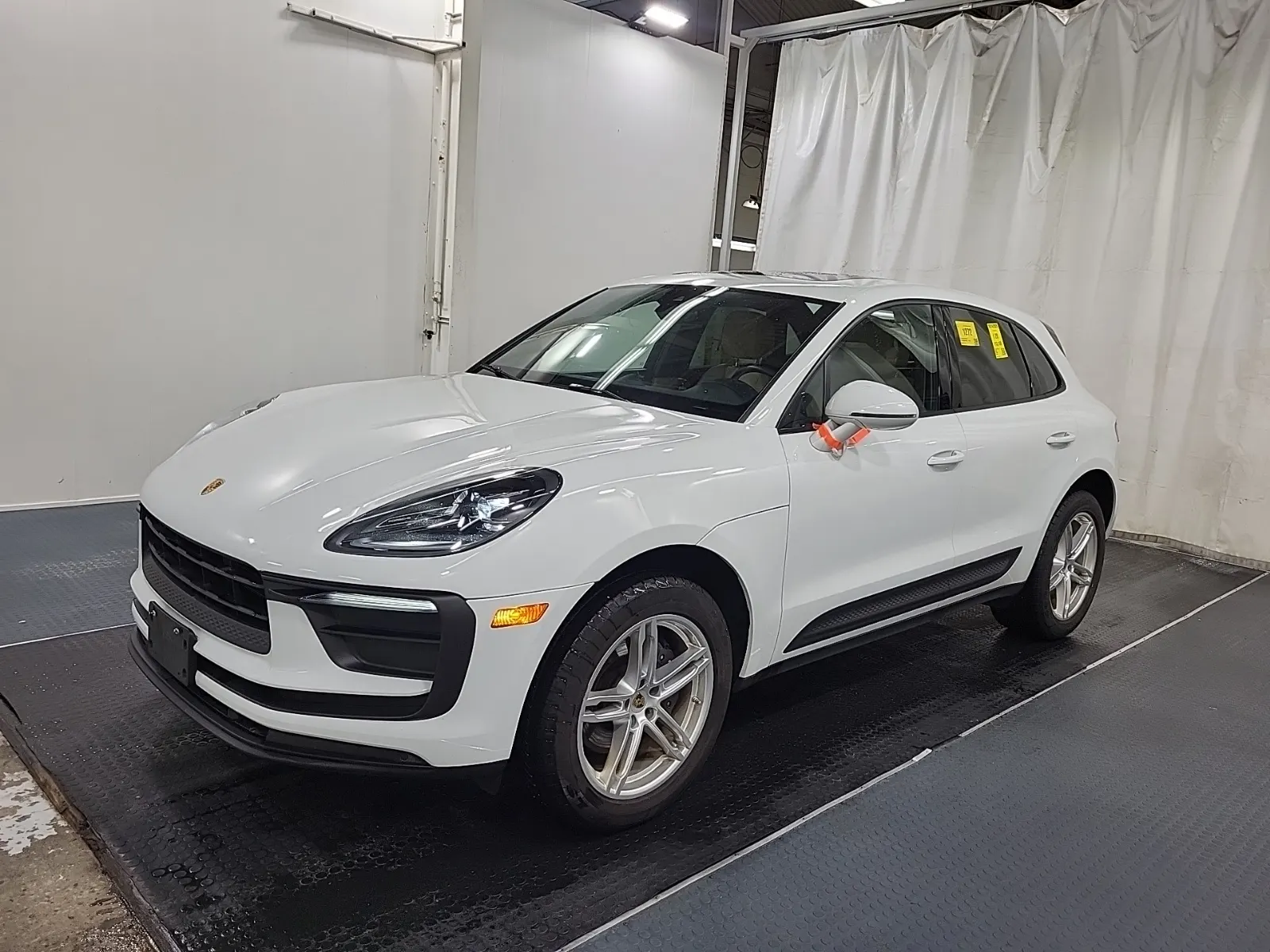 2023 Porsche Macan