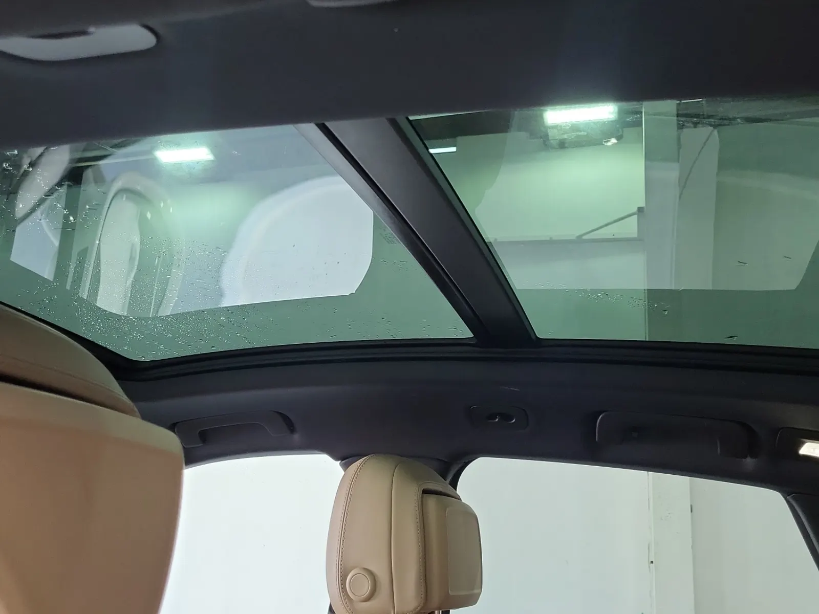 Interior Roof Photo