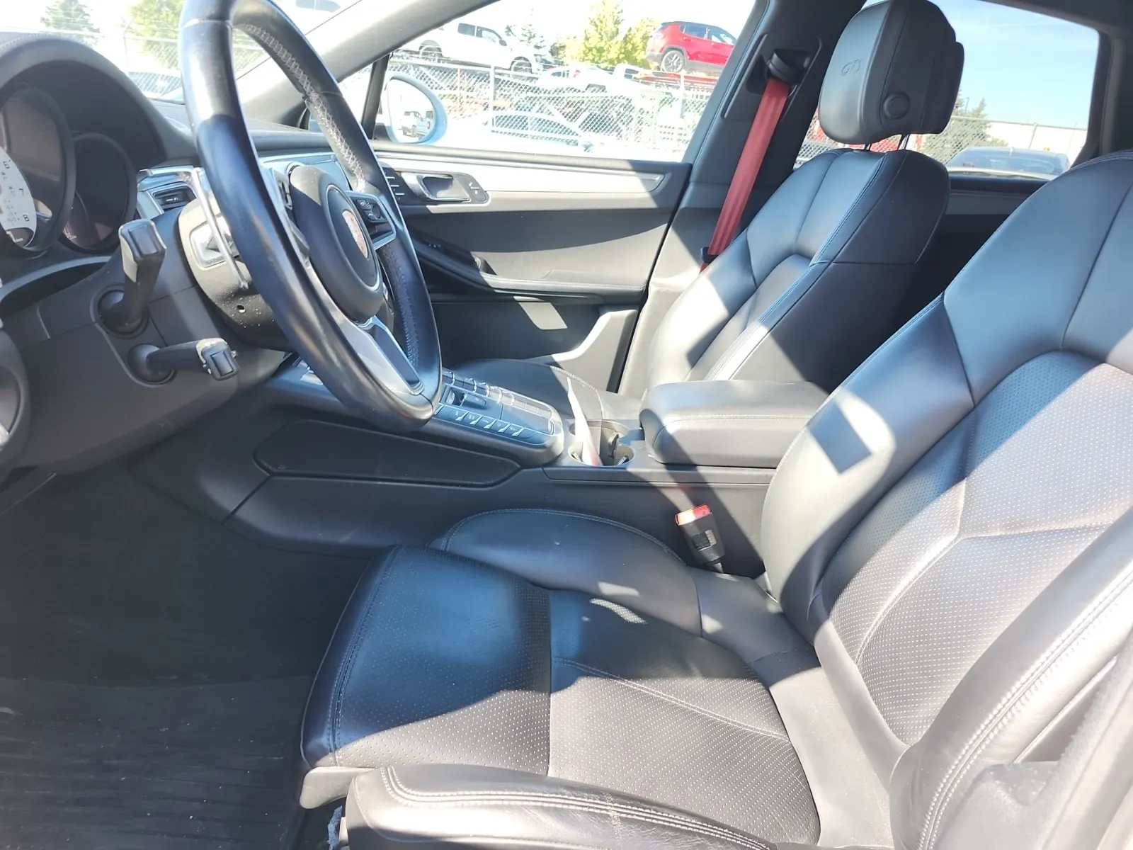 Front Interior Photo