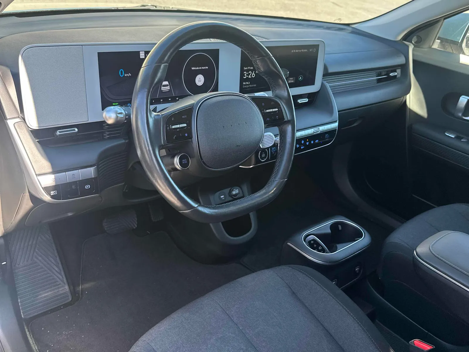 Interior driver side