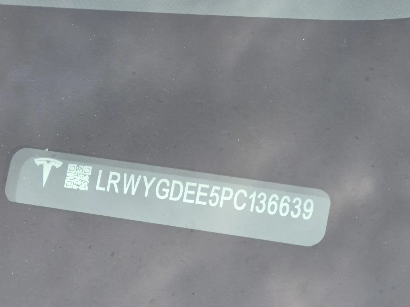 Dash VIN Plate Photo
