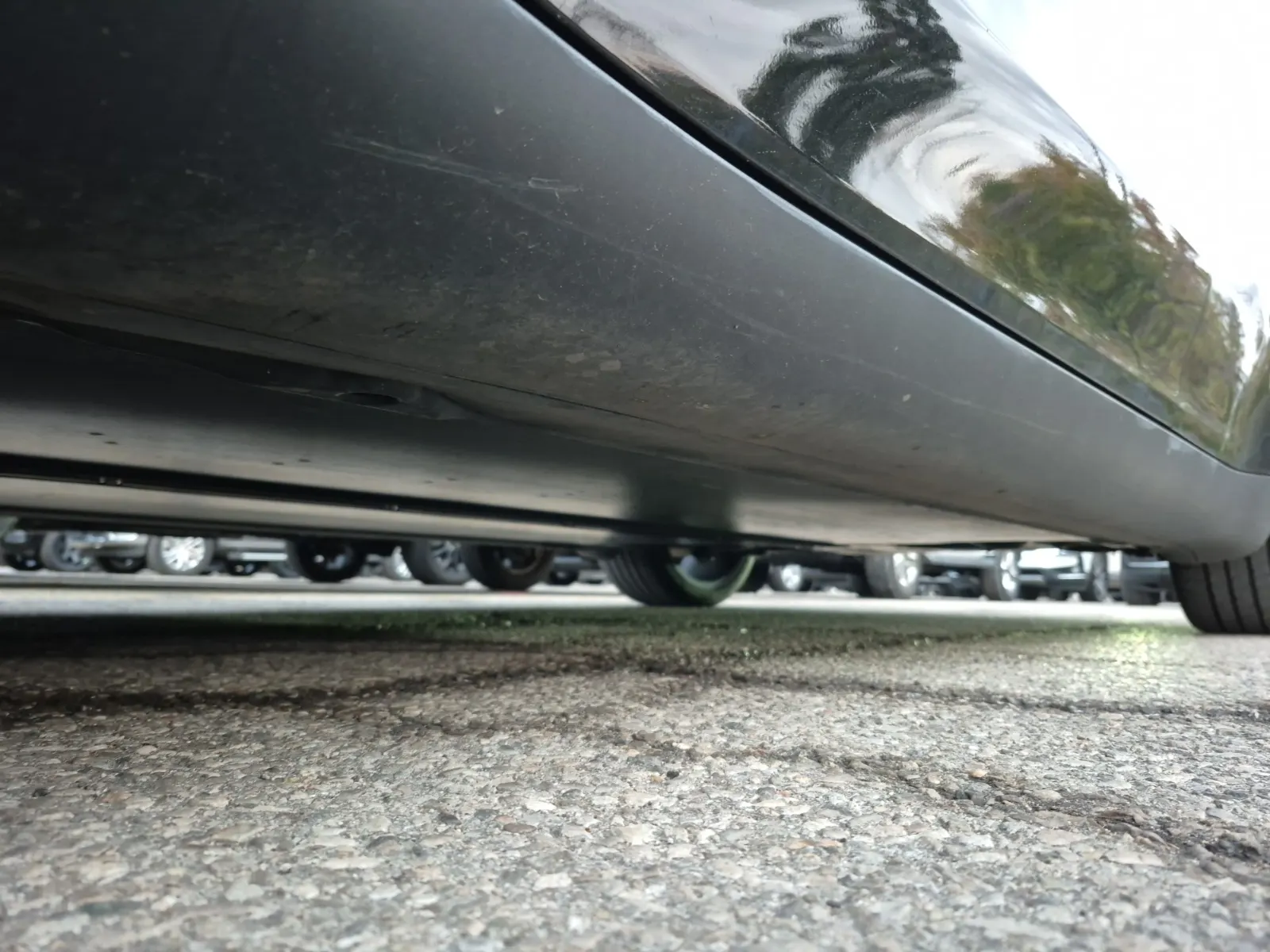 Undercarriage - Driver Photo