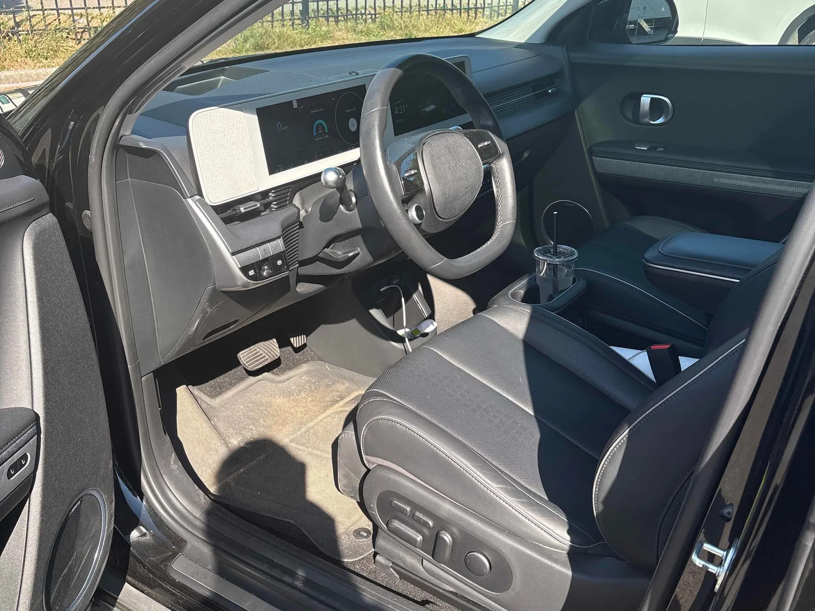 Interior driver side