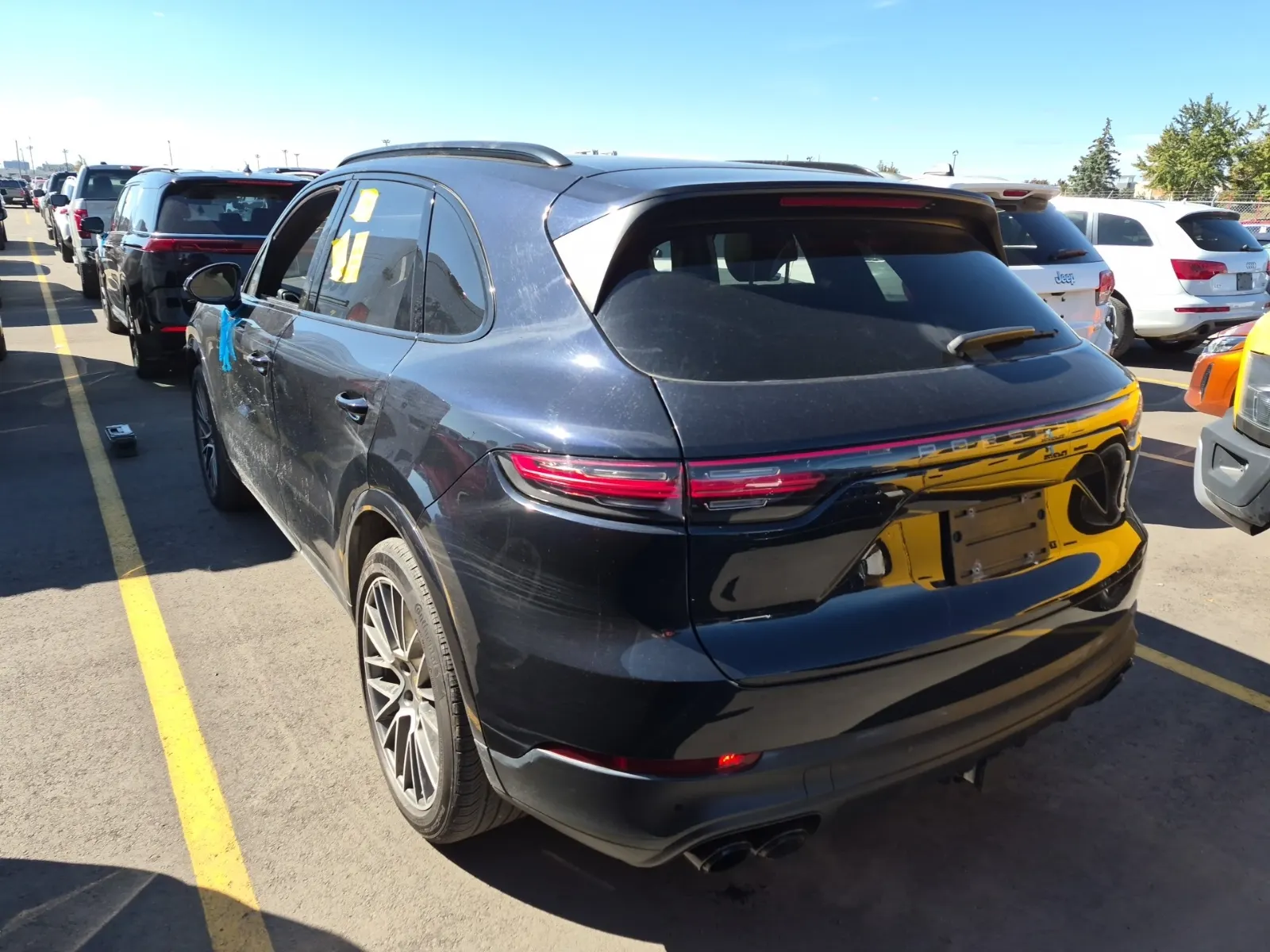 Driver Rear 3/4 Photo