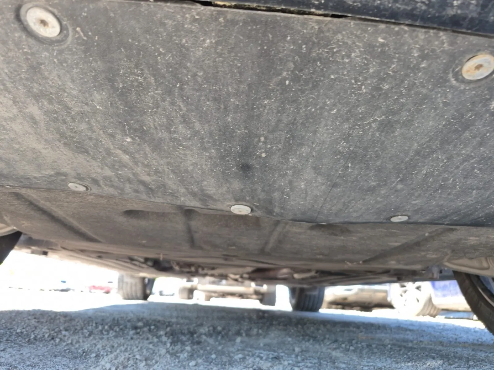 Undercarriage - Front Photo