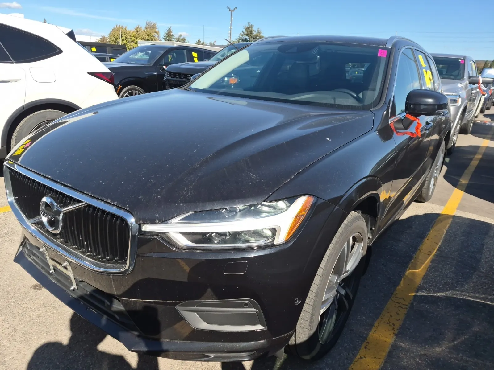Front driver 3/4 photo