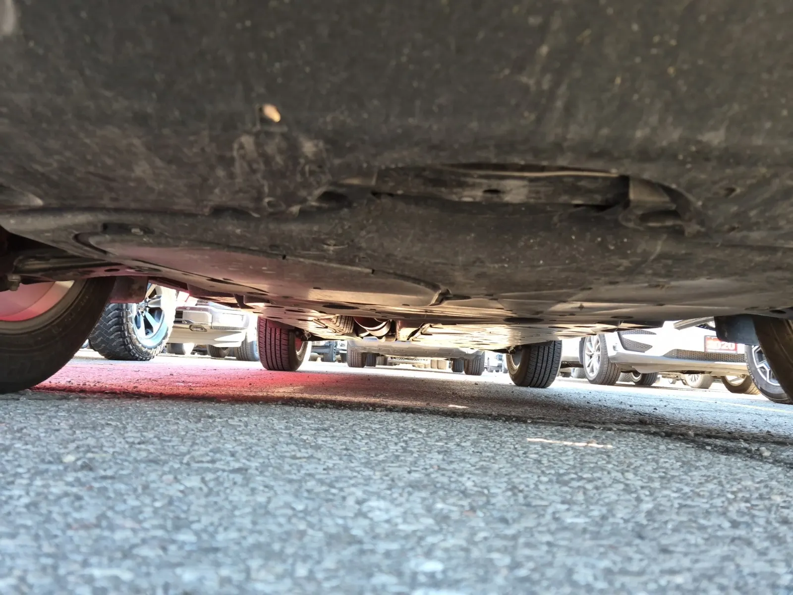 Undercarriage - Front Photo