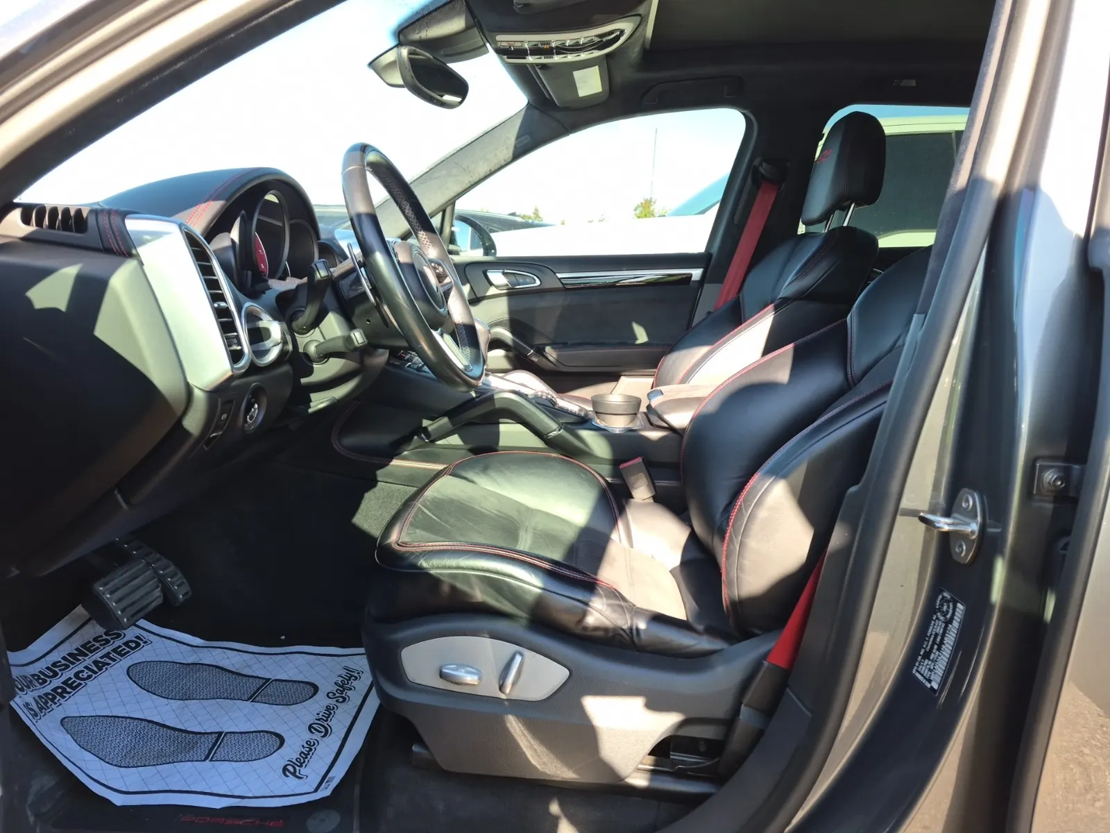 Front Interior Photo
