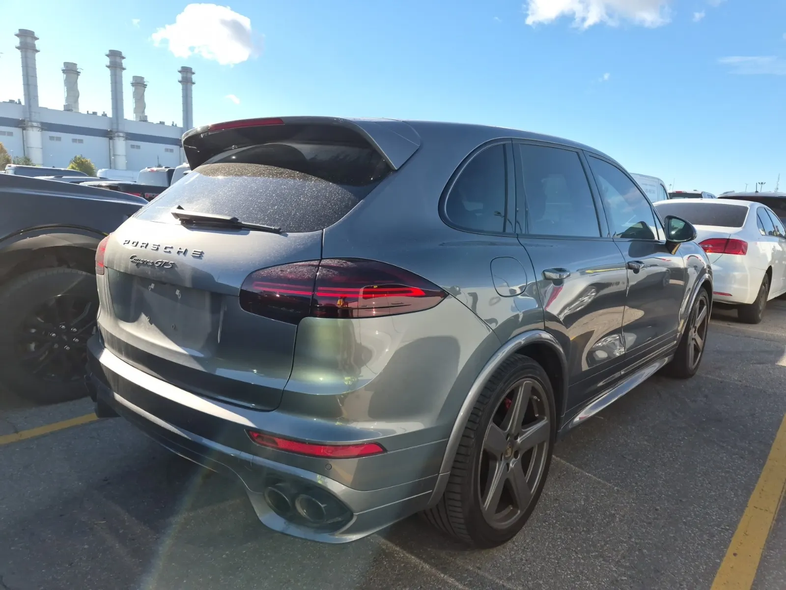 Passenger Rear 3/4 Photo