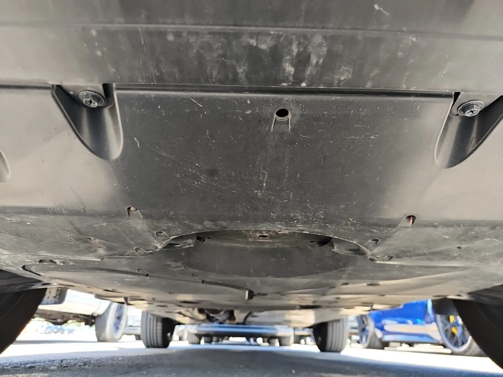 Undercarriage - Front Photo