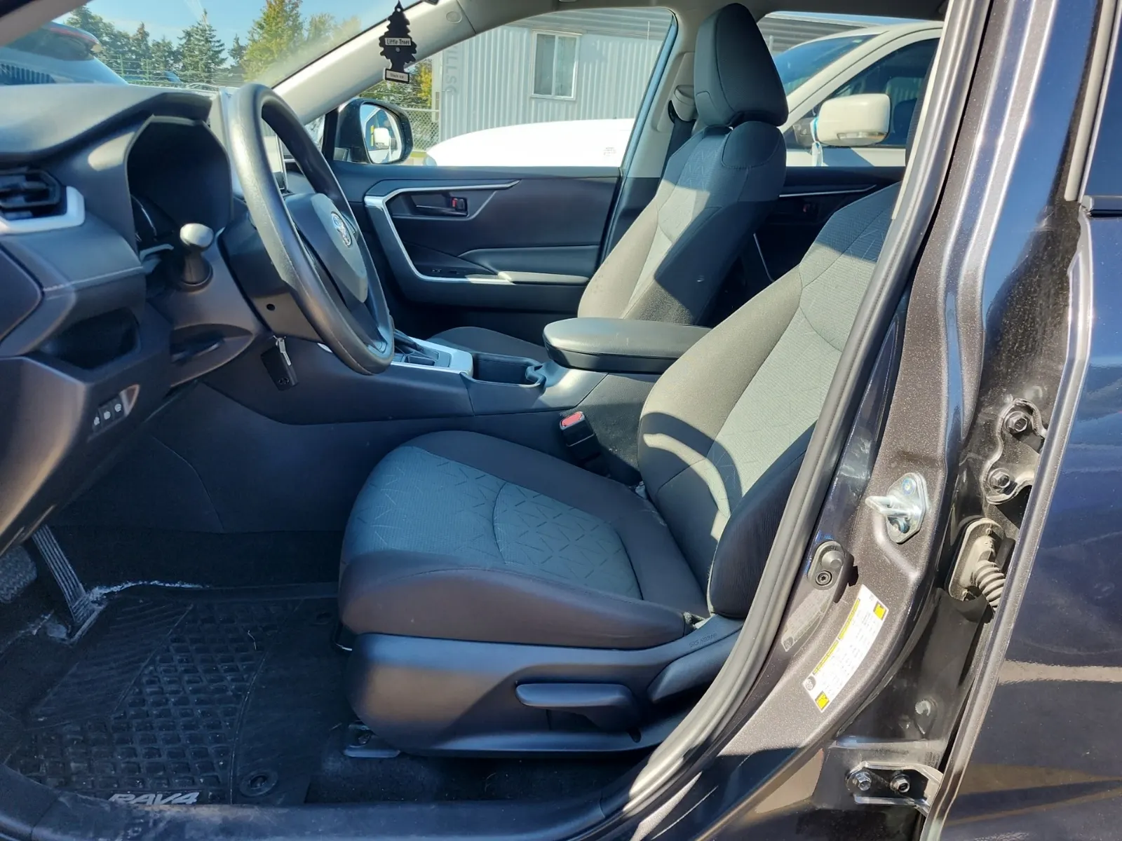 Front Interior Photo