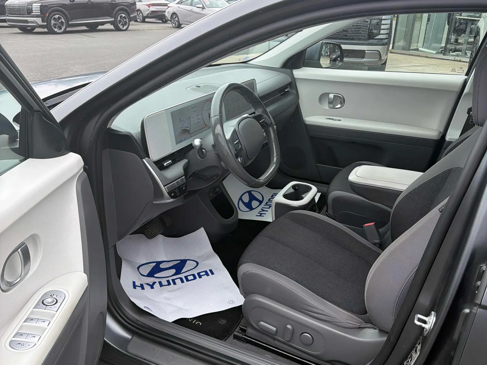 Interior driver side