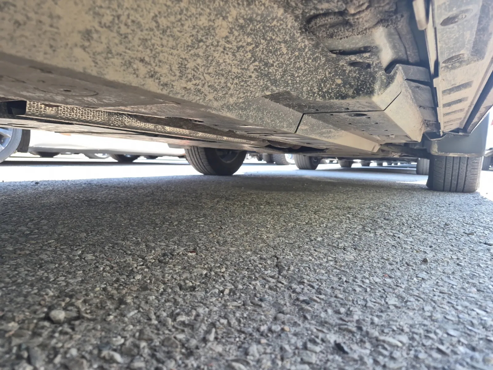 Undercarriage - Passenger Photo