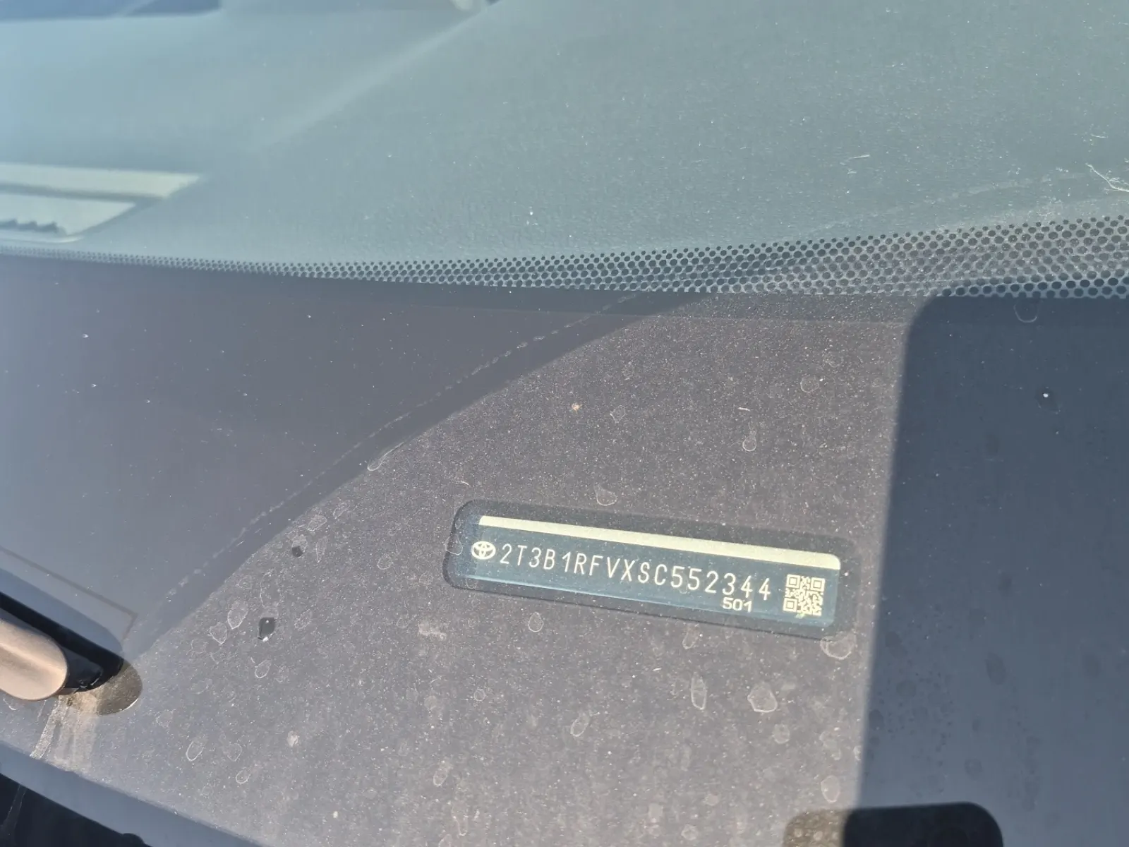 Dash VIN Plate Photo