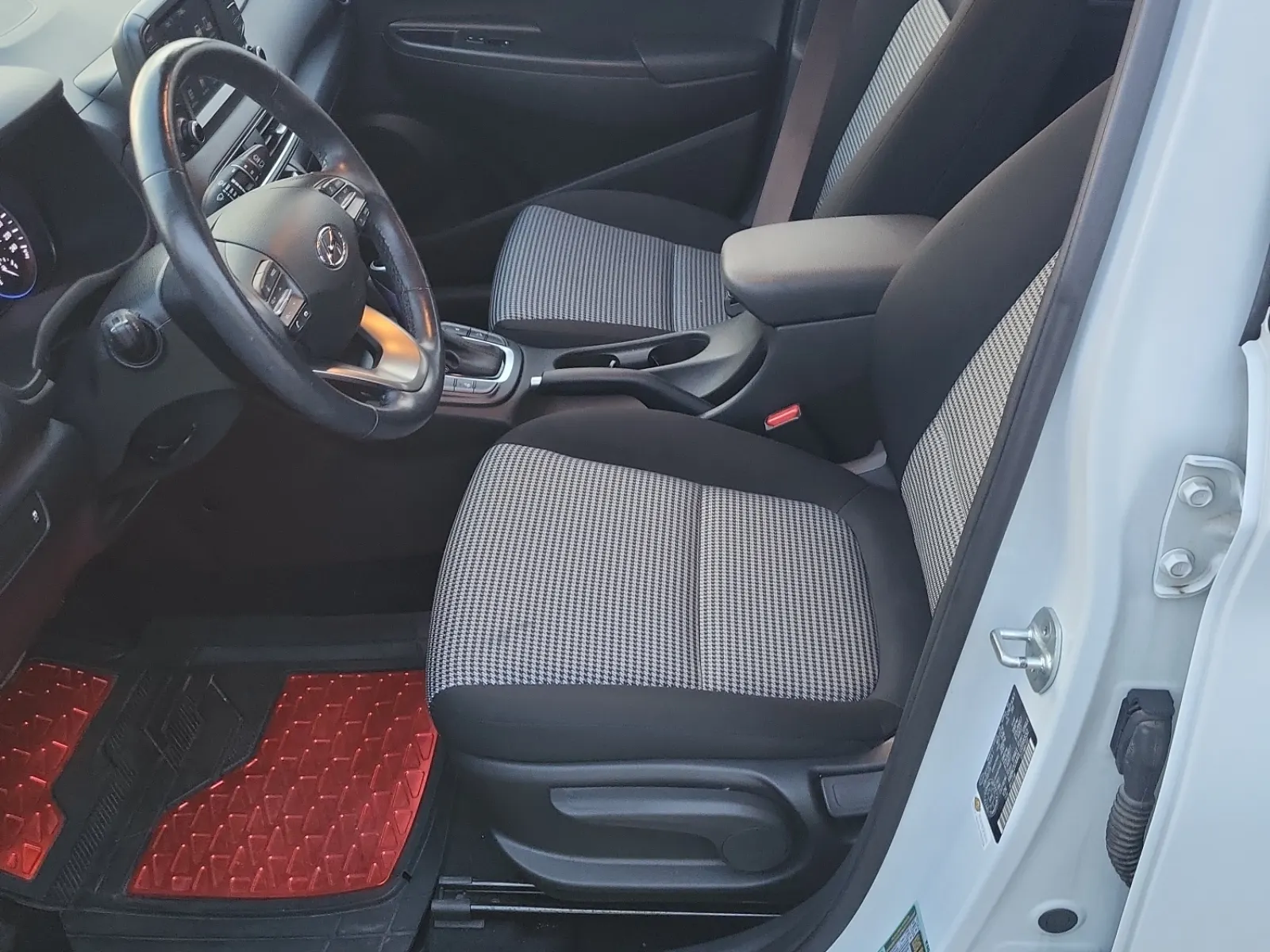 Front Interior Photo