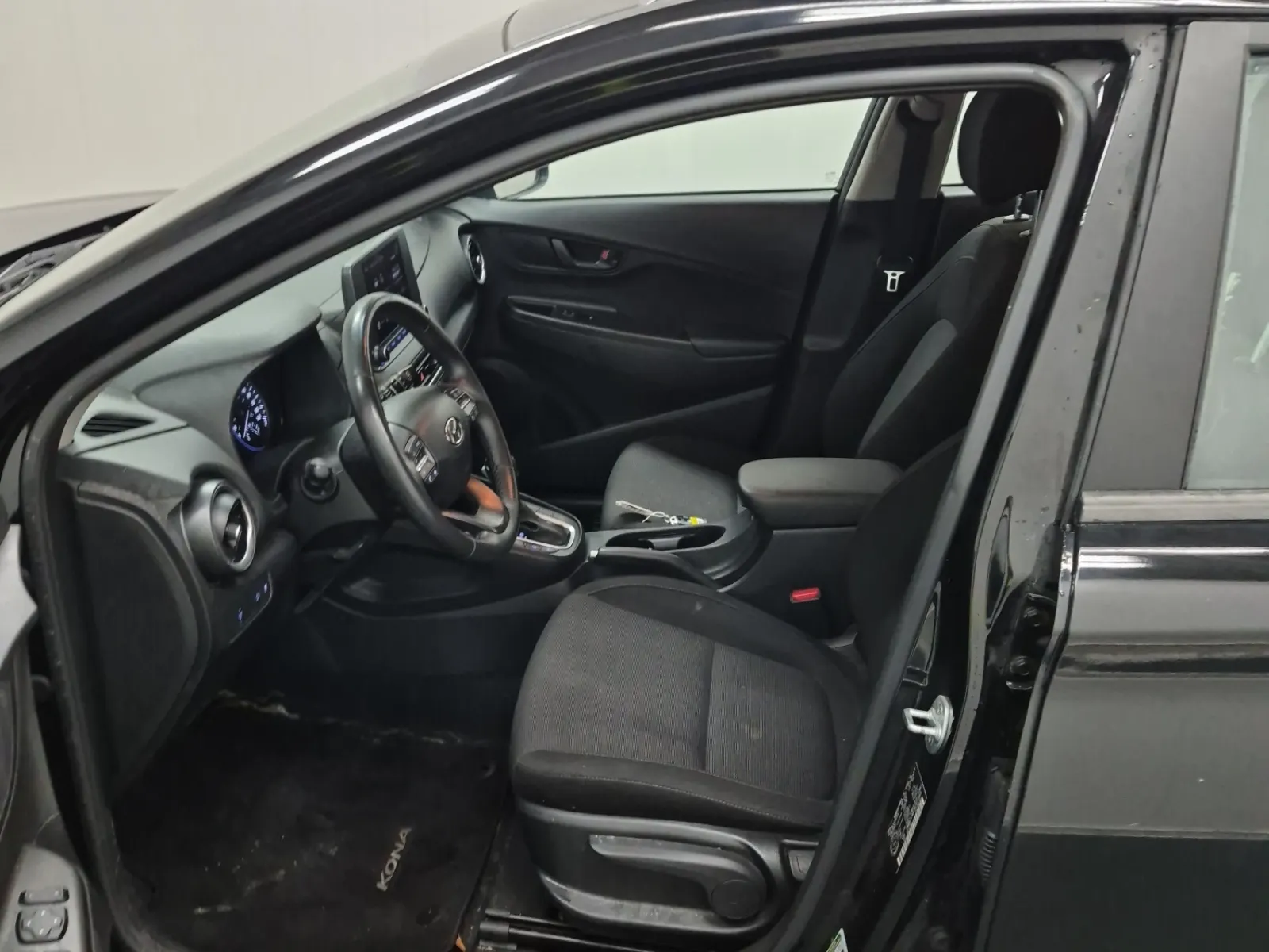 Front Interior Photo