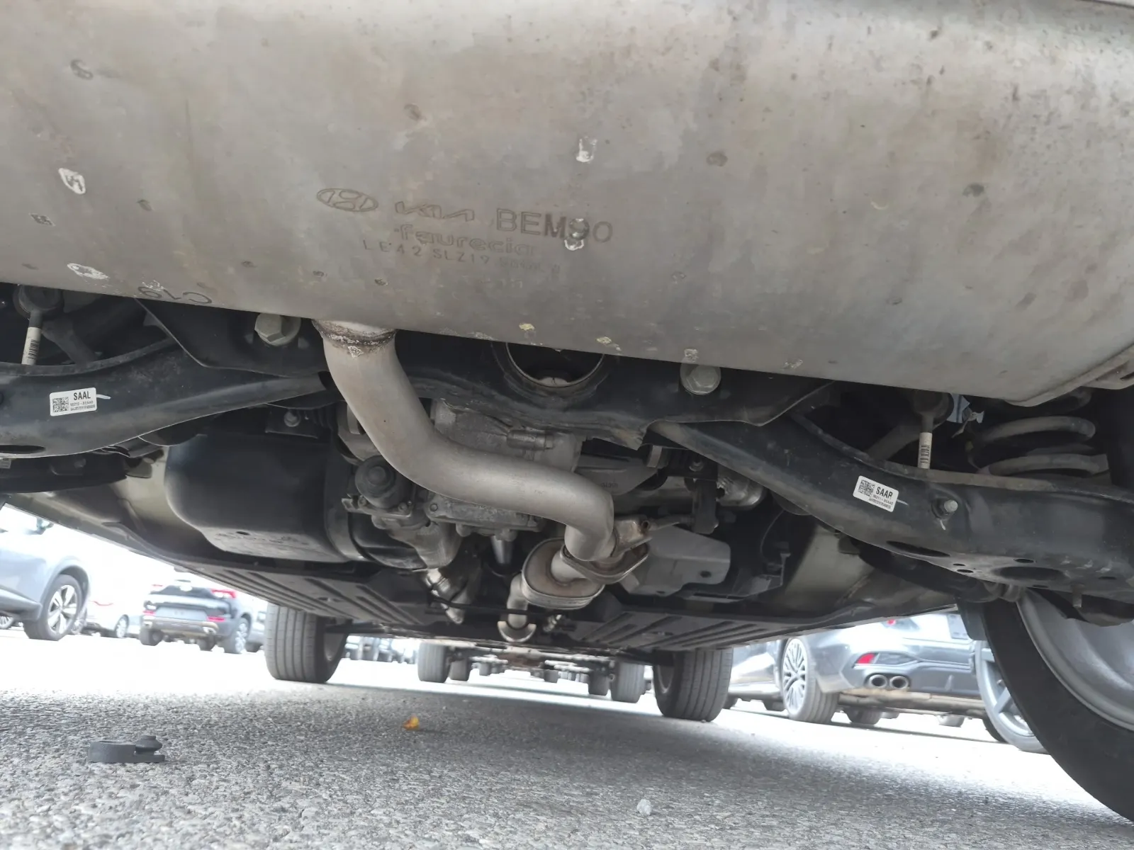 Undercarriage - Rear Photo