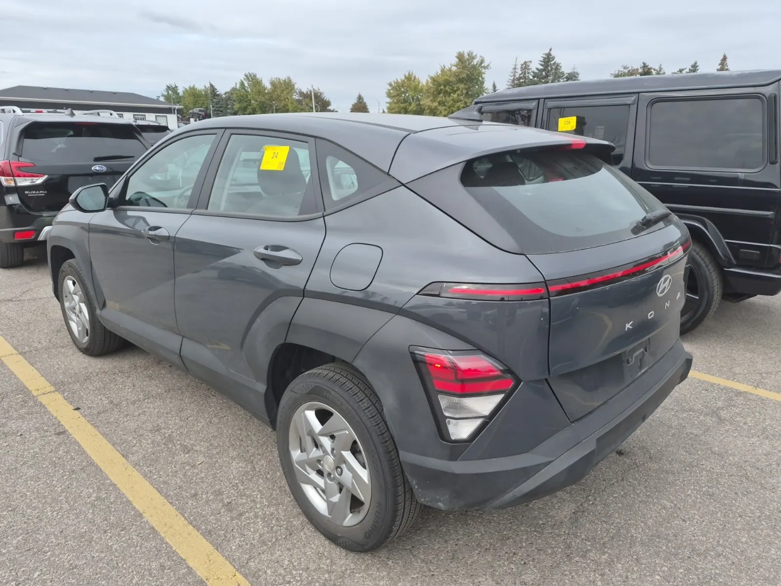 Driver Rear 3/4 Photo