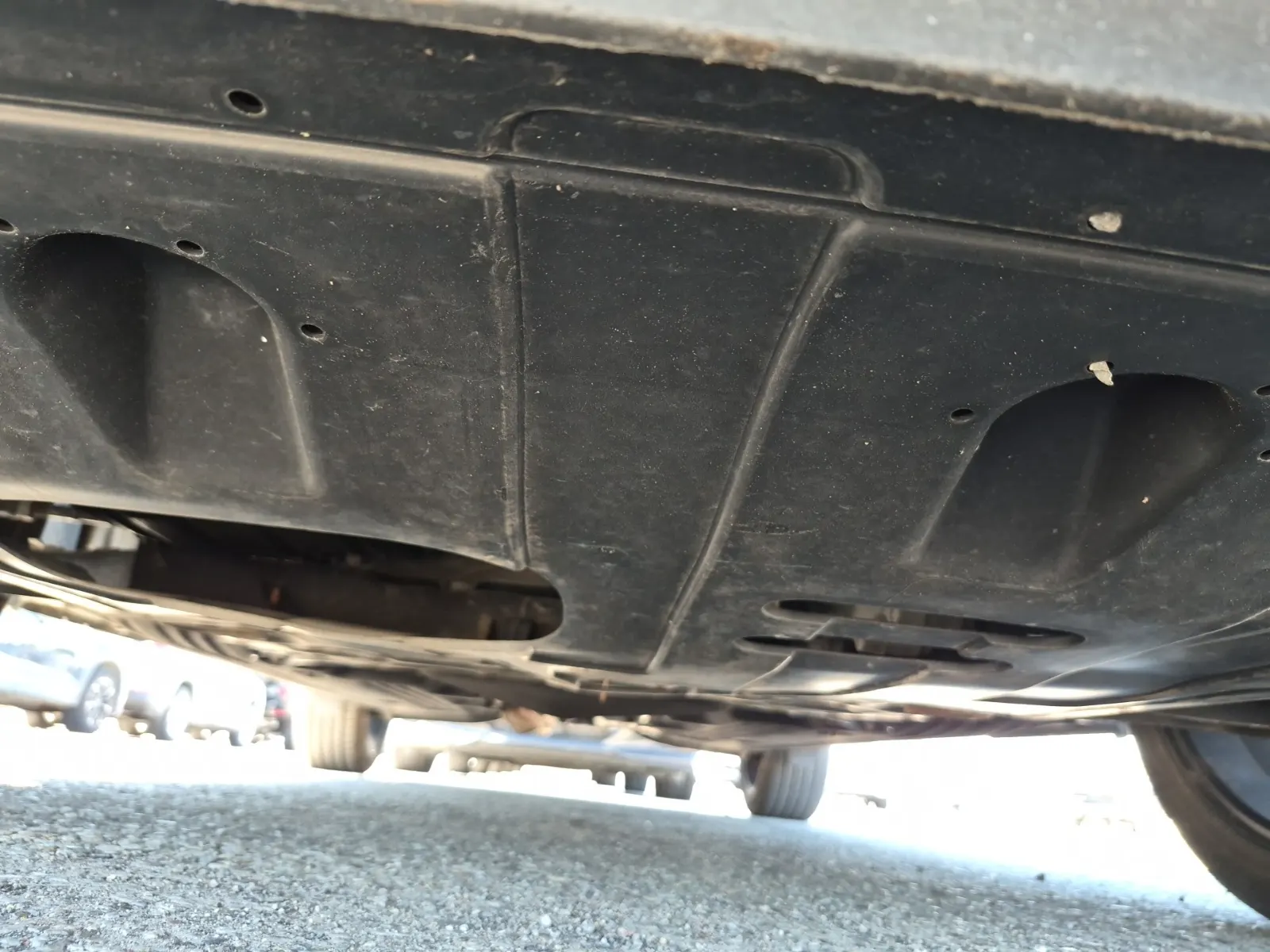 Undercarriage - Front Photo