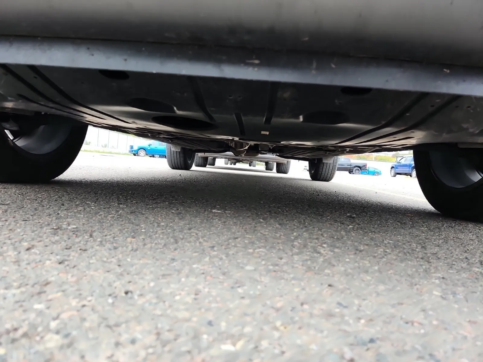 Undercarriage - Front Photo