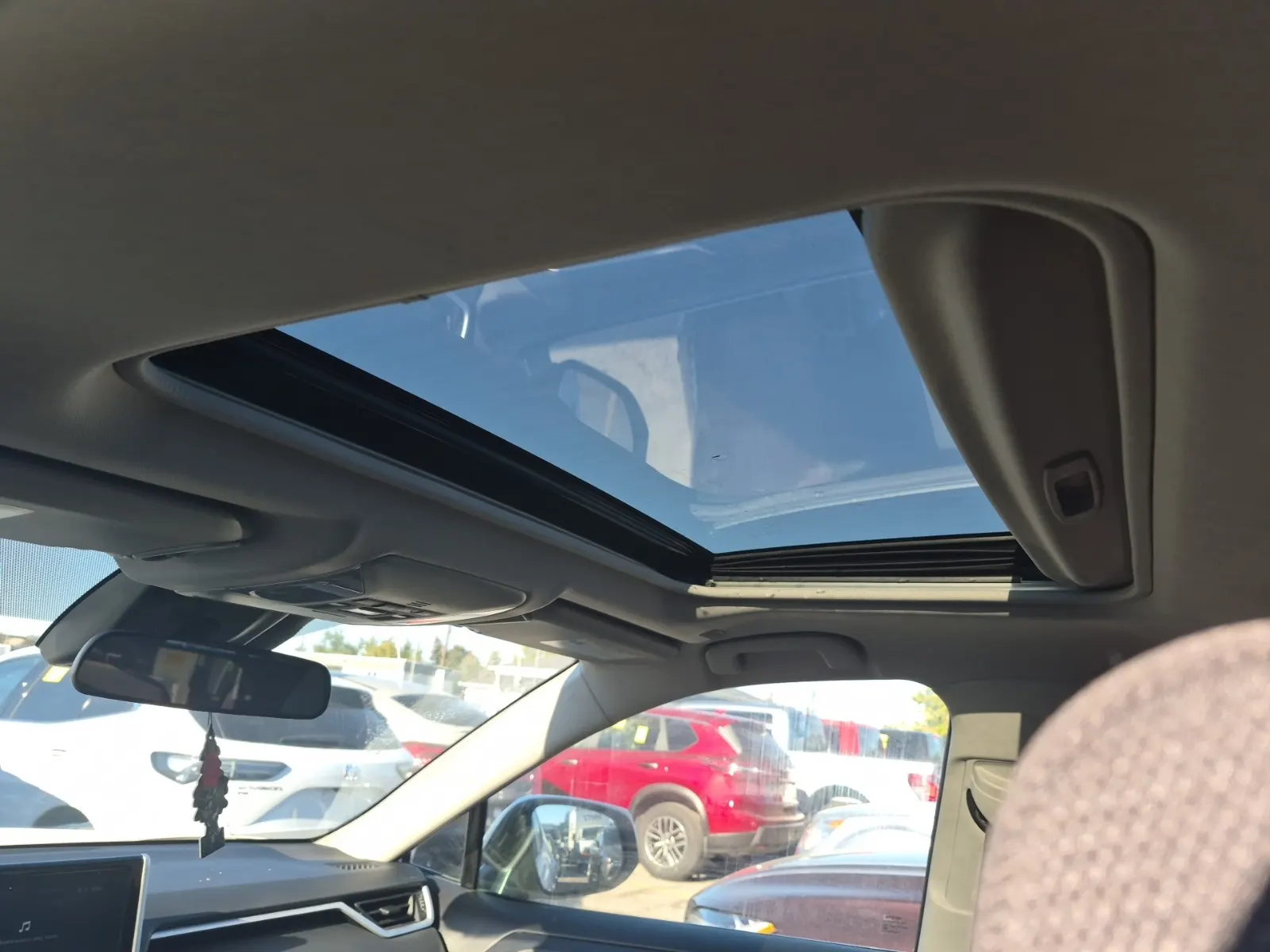 Interior Roof Photo