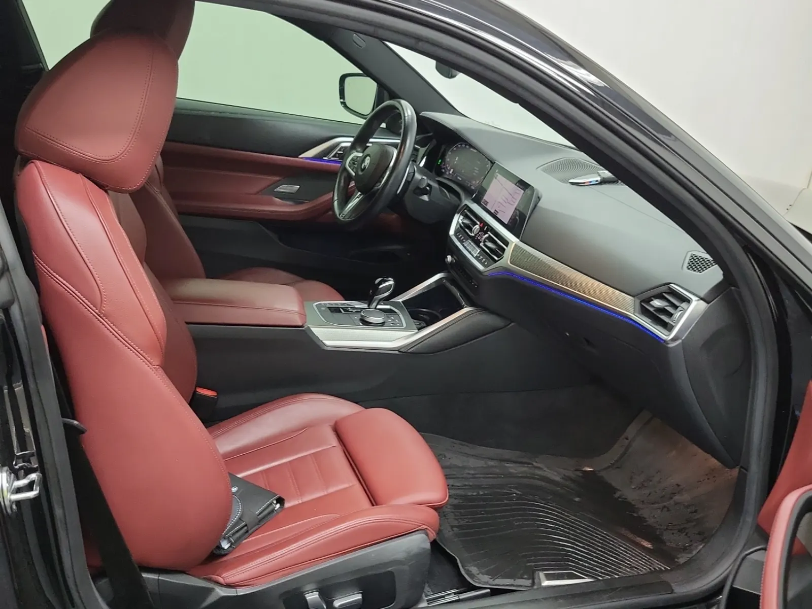 Right Side Interior Photo
