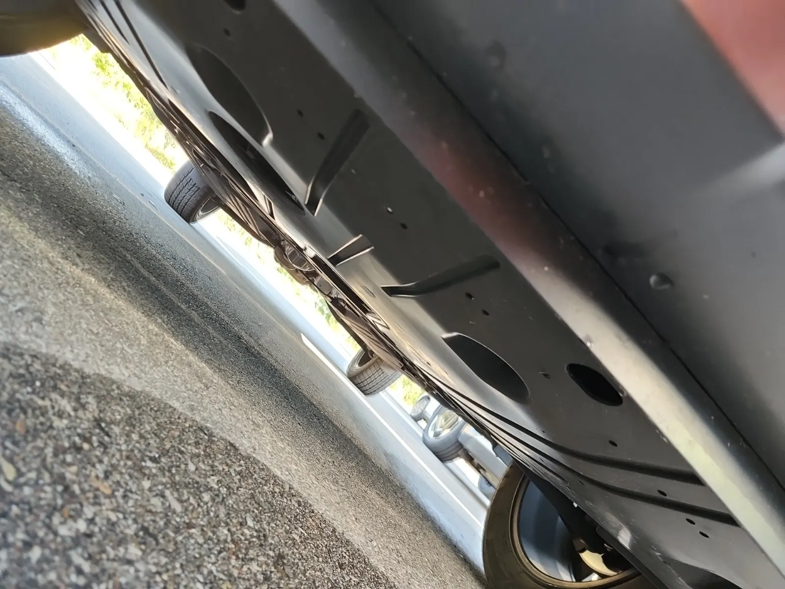 Undercarriage - Front Photo