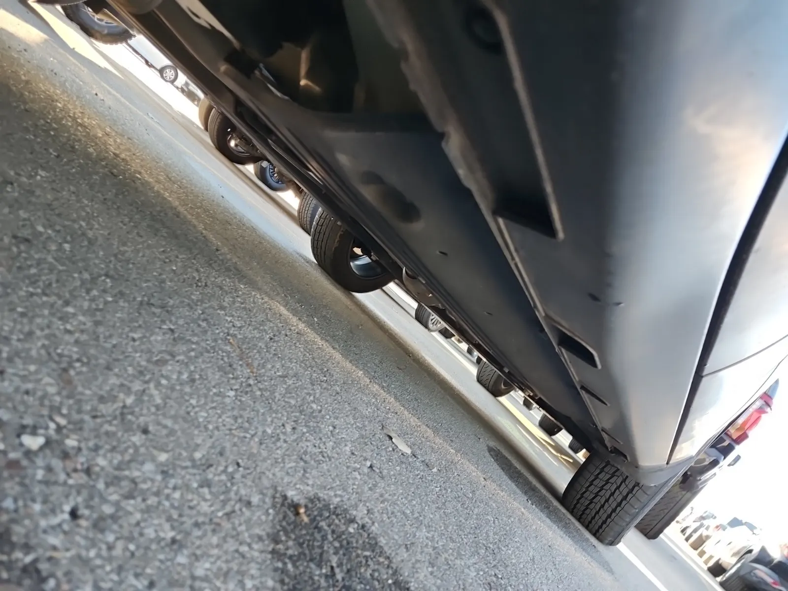 Undercarriage - Passenger Photo