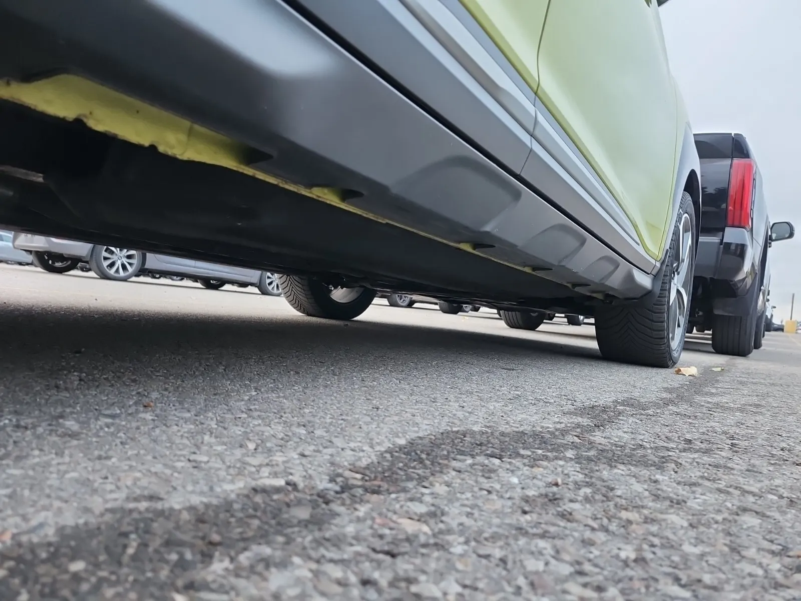 Undercarriage - Passenger Photo